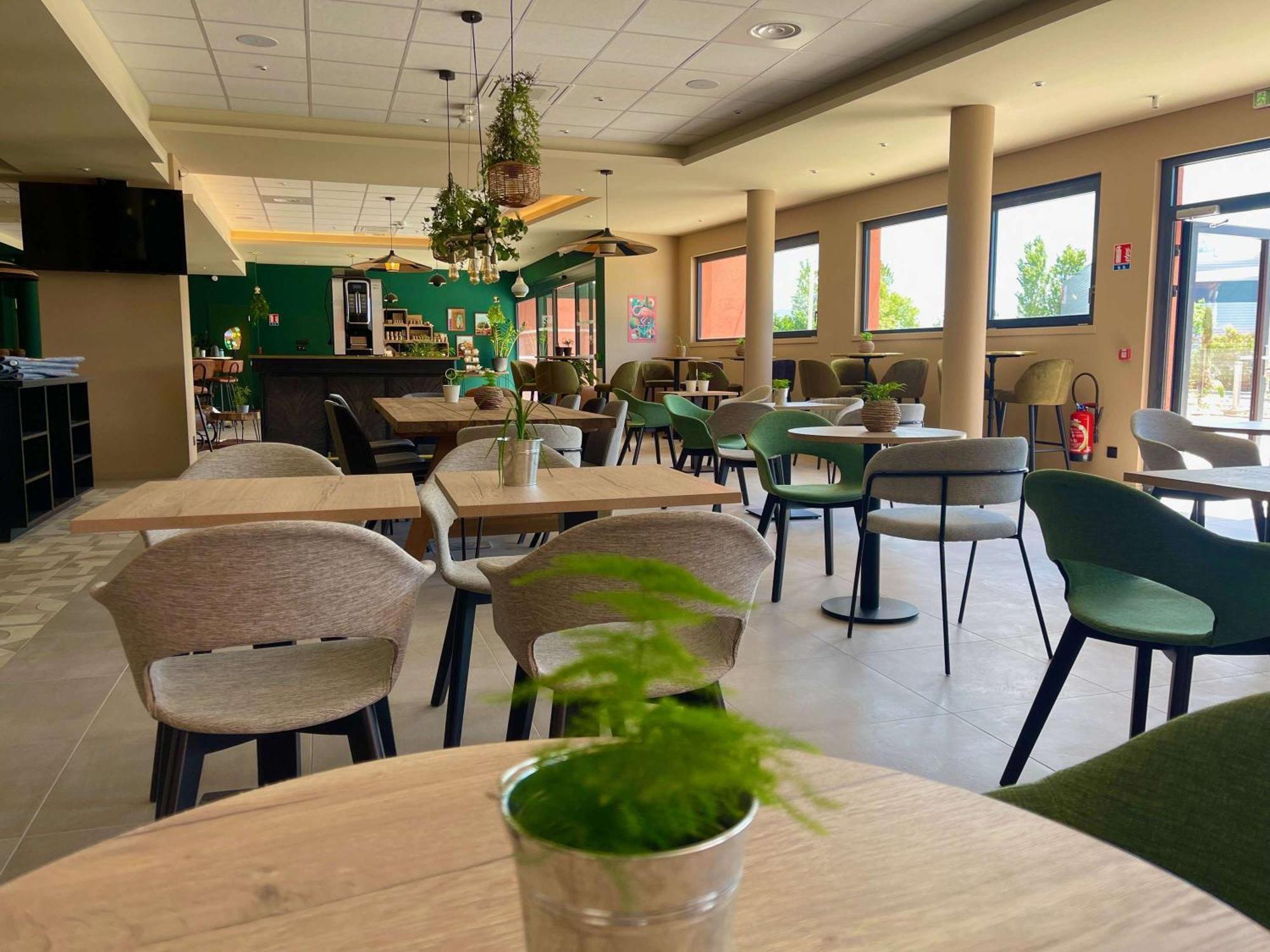 סנט-מרטין-דה-קרו Aparthotel Adagio Access Porte De Camargue מראה חיצוני תמונה
